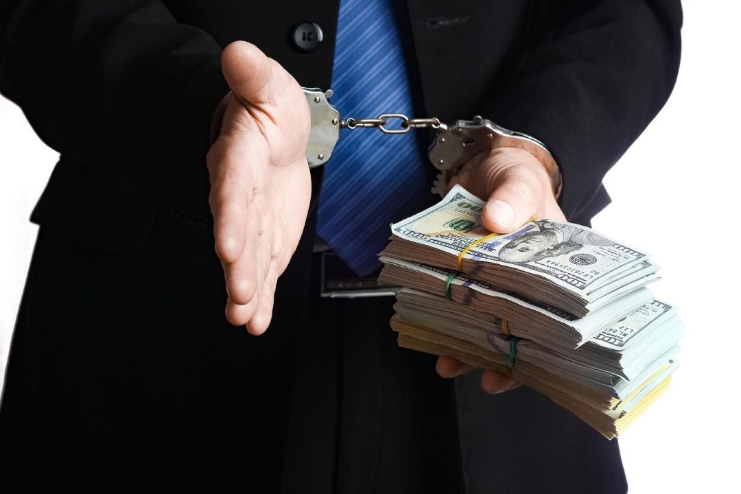 AML Compliance and Investigations in the UAE: Legal Risks for Businesses
