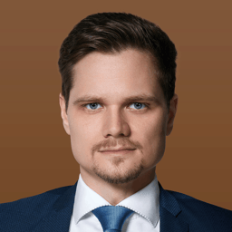  Peter  Marenčák