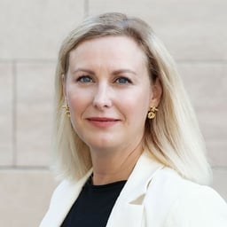 Adrienn N. Tóth