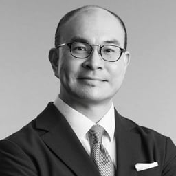 Alexander Tang