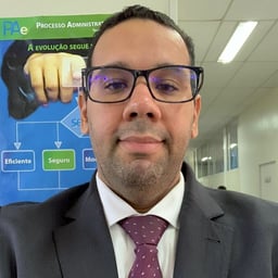 Rafael Carvalho