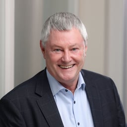 Andrew  Devereux