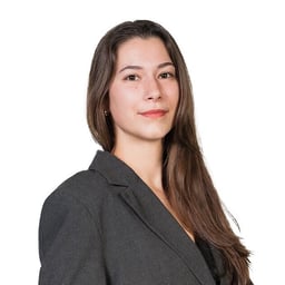 Ana  Komsalova