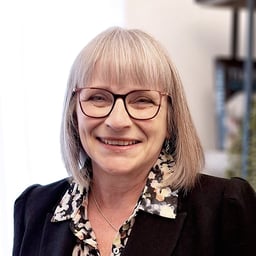 Debbie  Sadler