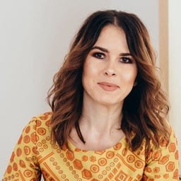Adriana Dobre