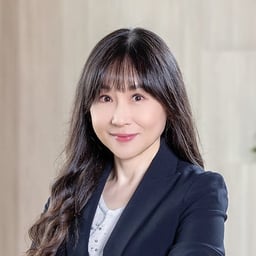 Yvonne Hsieh