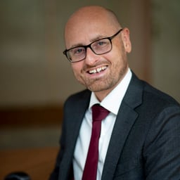 Chris  de Bres