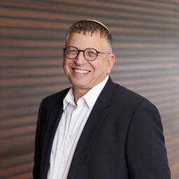 Noam  Weiss