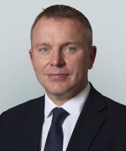 Richard Vernon