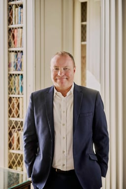 Andrew Stephen