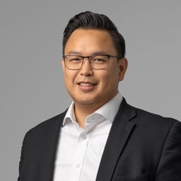 Jonathan  Chung 