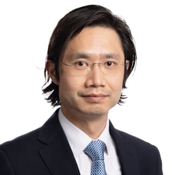 Xinyu Hu