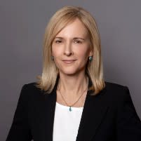 Szilvia Fehérvári