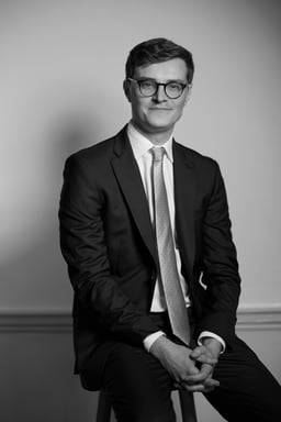 Oliver Mills
