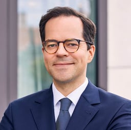 Dominik Rompza, LL.M