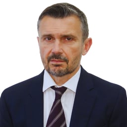 Simon Jowett
