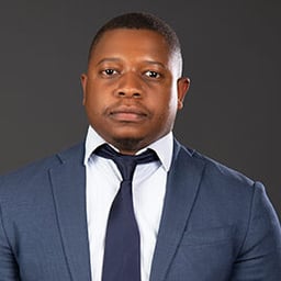 Amusa Gabriel  Akapelwa