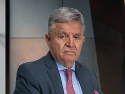 Francisco Roldán-Cobo