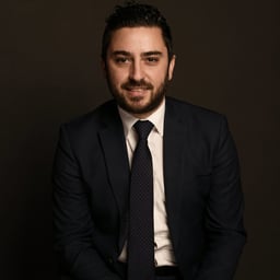 Dean Hili