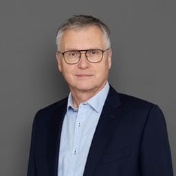 Johnny  Bøgebjerg
