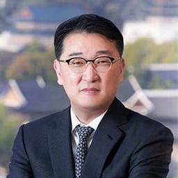 Sung Gweon Cho