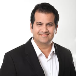 Sagi  Esman
