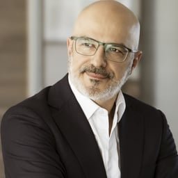 Nikos Nikolinakos