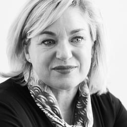 Kate Davenport