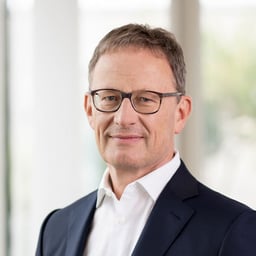 Alexander Birnstiel, LL.M.