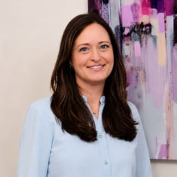 Sara  Kennedy