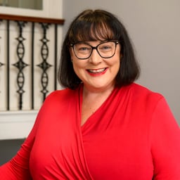 Antonia Love