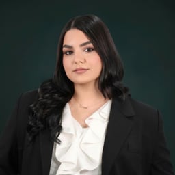 Erica  Costi