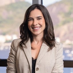 Julia Damazio Franco