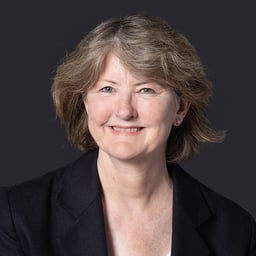 Julia  Green