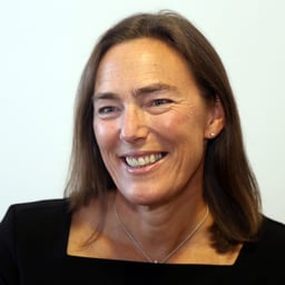 Lesley Mearns