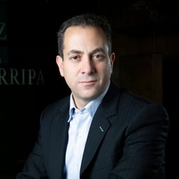 César Fares