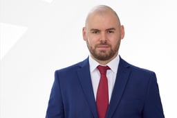 Péter Kovács