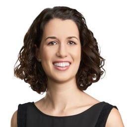Eszter Zsófia Szakmáry