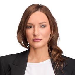 Zsuzsanna Regina  Lukács