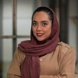 Roza Einifar