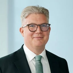 Peter E.  Stassen