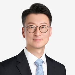 Jin Kook Lee