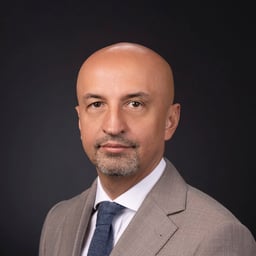 Dragoș Bogdan