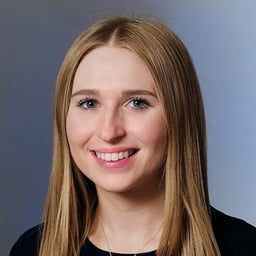 Carrie Leader