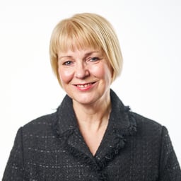 Jennifer  Young 