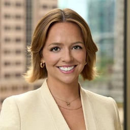 Lydia Davenport