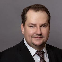 András  Komáromi
