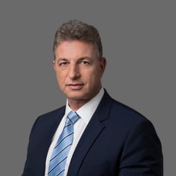Ofer Tzur
