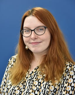 Lizzie Cross