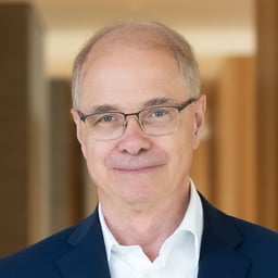 Yves Jeanrenaud, LL.M., MRICS